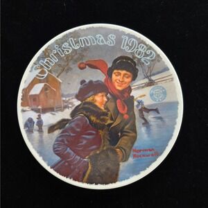 Norman Rockwell Christmas 1982 Collector Plate Limited Edition Edwin Knowles